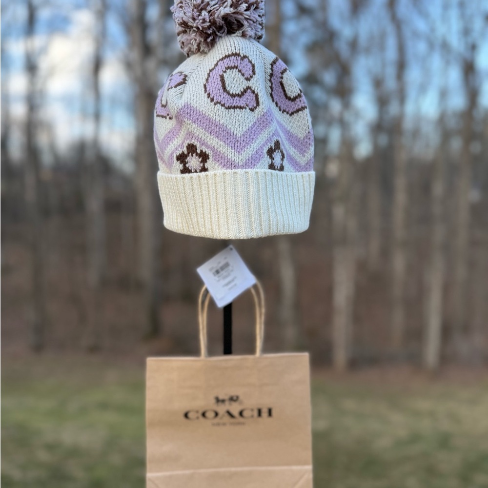 Coach NWT Cream and Purple Knit Beanie - Picture 2 of 3